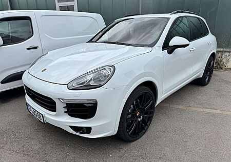 Porsche Cayenne S LED Leder Panorama Bose Standheizung