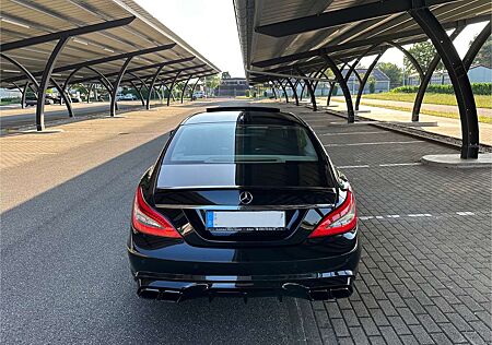 Mercedes-Benz CLS 500 AMG LINE*LED*NAVI*VOLL