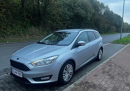 Ford Focus Turnier 1.0 EcoBoost Start-Stopp-SystemTrend