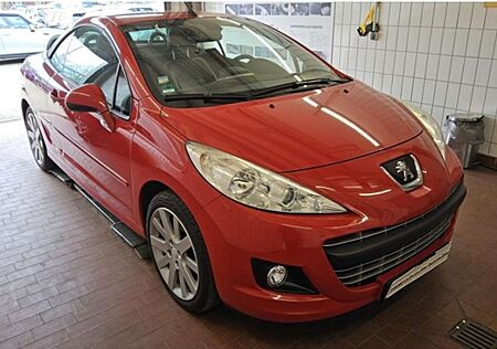 Peugeot 207 CC 1.6 Roland Garros LEDER NAVIGATION 1.HAND