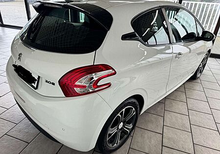 Peugeot 208 1.4 e-HDI Active