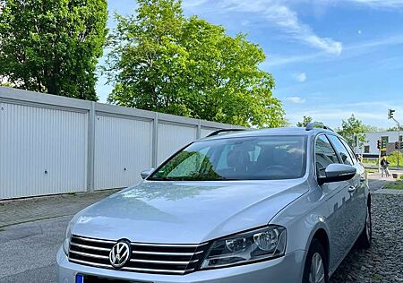 VW Passat Variant Volkswagen 2.0 TDI DSG BlueMotion Technology Trendline