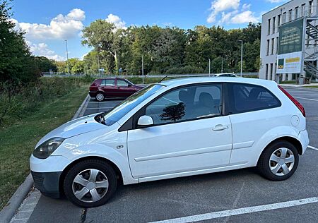Ford Fiesta Van