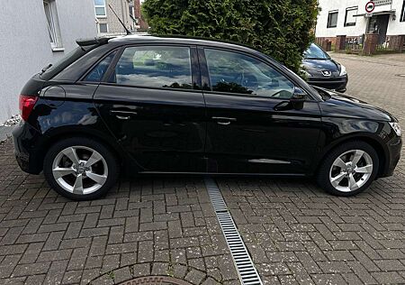 Audi A1 Sportback (8XA, 8XF) 1.4 TFSI