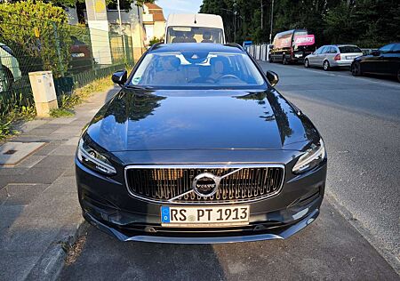 Volvo V90 T4 Geartronic Momentum