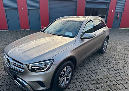 Mercedes-Benz GLC 220 LED 360 Kamera Elektr.Klappe Leder