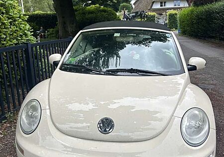 VW Beetle Volkswagen New Cabriolet 1.4