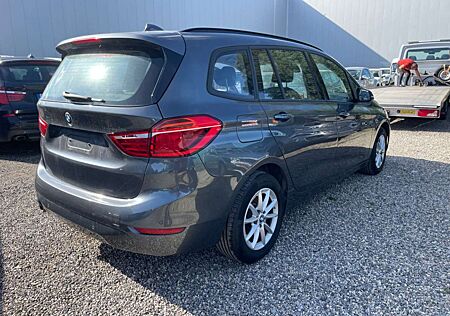 BMW 216 7Sitze Leder