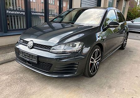 VW Golf Volkswagen VII GTD Automatik