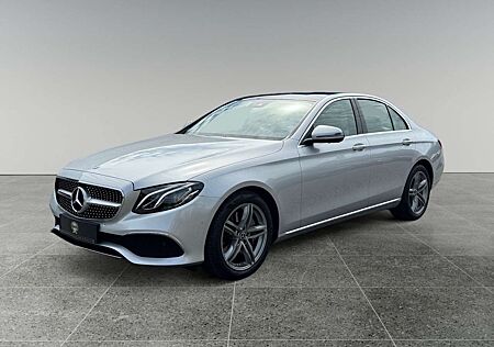 Mercedes-Benz E 350 Avantgarde Hybrid LED Pano Leder 8fa. 360°