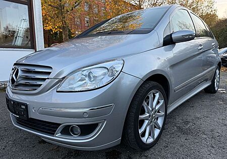 Mercedes-Benz B 200 gebraucht kaufen Mercedes-Benz B 200 alle KD bei MB! Scheckheftgepflegt!