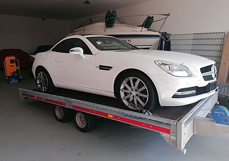 Mercedes-Benz SLK 200