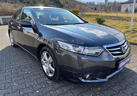 Honda Accord 2,0- Executive-Automatik-Xenon-AHK-1 Hand