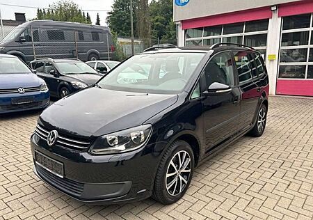 VW Touran Volkswagen 1.6 TDI Highline