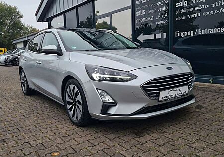 Ford Focus Cool & Connect AUT - ASSISTS - LED