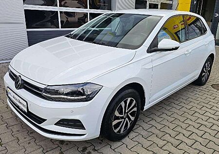VW Polo Volkswagen VI Active PDC/SHZ/APPConnect/Navivorber.