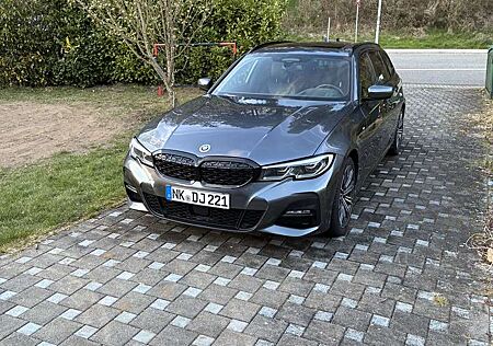 BMW 330d 330 Touring xDrive Aut. M Sport