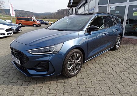 Ford Focus ST-Line X Turnier