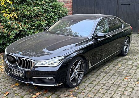 BMW 750 i LED/HUD/Standheizung