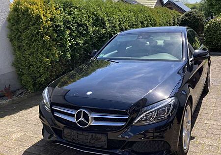 Mercedes-Benz C 200 (BlueTEC) d 7G-TRONIC Avantgarde Comand