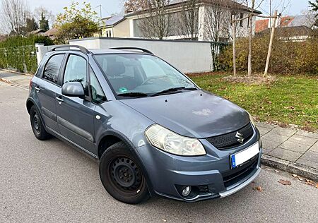 Suzuki SX4 Streetline Club Klima 8 Fach Bereift Navi