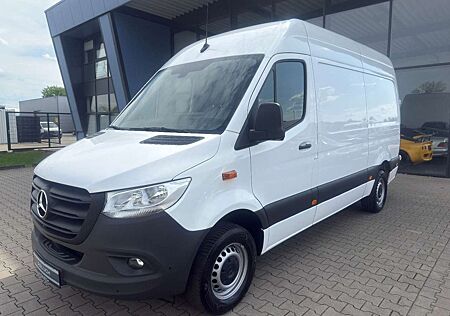 Mercedes-Benz Sprinter 317 Cdi L2H2 MBUX 360° Kam. AHK 3,5T