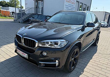 BMW X5 xDrive 30 d/Navi/7 Sitzer/Xenon/Pano/TOP