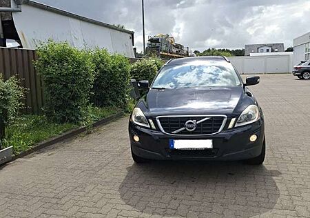 Volvo XC 60 XC60 2.4D 5 AWD Aut.