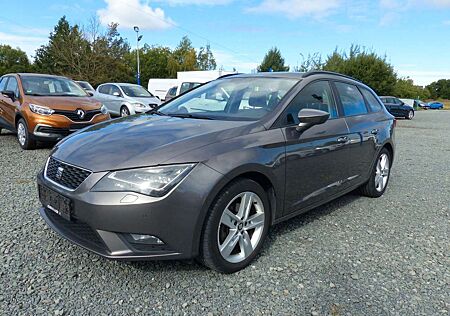 Seat Leon ST Style*AHZV*SHZG*2.Hand*Zahnr.NEU*Navi*