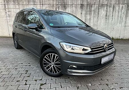 VW Touran Volkswagen 1.4TSI DSG Highline BMT*LED*7Sitz*AHK*ACC