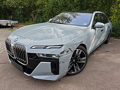 BMW 740 xd M-Sport 360°/Pano/Integral/B&W/AHK/NP142
