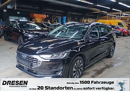 Ford Focus Turnier Titanium Navi LED Allwetter Mehrzonenklima