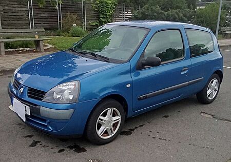 Renault Clio 1.2 16V Emotion