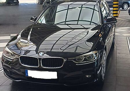 BMW 318d 318 Touring - Advantage Steptronic Navi LED