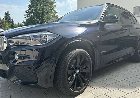 BMW X5 +Diesel+xDrive40d cosmosschwarz