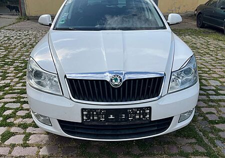 Skoda Octavia Combi 1.4 TSI DSG Elegance
