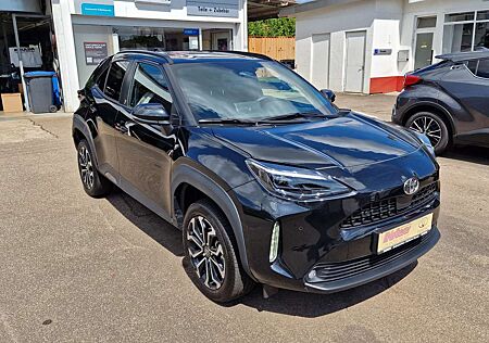 Toyota Yaris Cross Hybrid FWD Team Deutschland