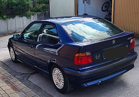 BMW 316i 316 compact