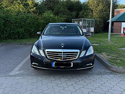 Mercedes-Benz E 350 E 350 CDI DPF BlueEFFICIENCY 7G-TRONIC Elegance