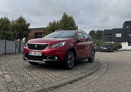 Peugeot 2008 !!!! Scheckheftgepflegt bei