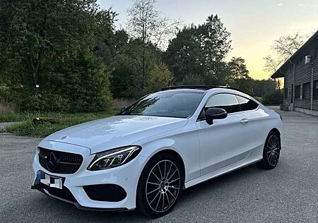 Mercedes-Benz C 400 Coupe 4Matic-AMG Line