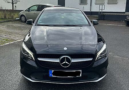 Mercedes-Benz CLA 180 CLA Shooting Brake 180 d 7G-DCT Urban