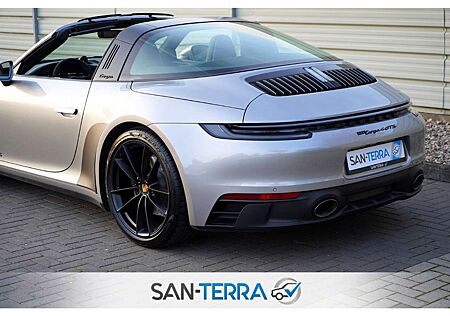 Porsche 992 TARGA 4 GTS LED*18-WEGE*KEYLESS*KAMERA*BOSE*TEMPOM