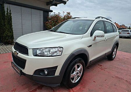 Chevrolet Captiva 2.2 D LT 2WD 7-Sitzer/AHK