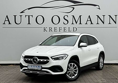 Mercedes-Benz GLA 250 e 8G-DCT Style RFK DAB PDC KeyGO