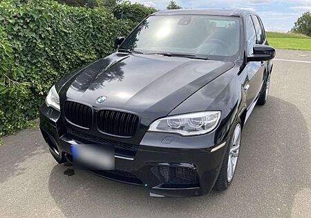 BMW X5 M 693 PS Top Zustand Inspektion & TÜV Neu