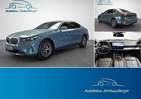BMW 520 d xDrive ACC LED Sthz. SHZ 4ZK 3D Kamera QI