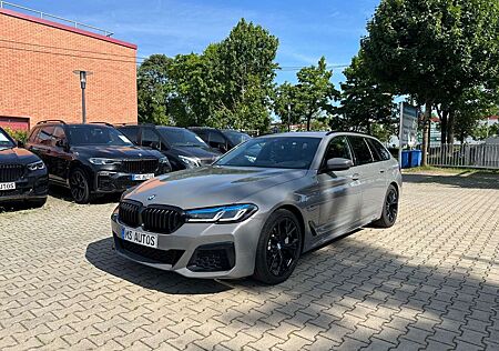 BMW 530 e MSport*Head Up*Laserlicht*Ad-Fahrwerk*HIFI