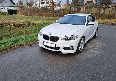 BMW 220i 220 Coupe M Sport