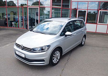 VW Touran Volkswagen 1.5 TSI Comfortline 7-Sitzer, AHK, Navi